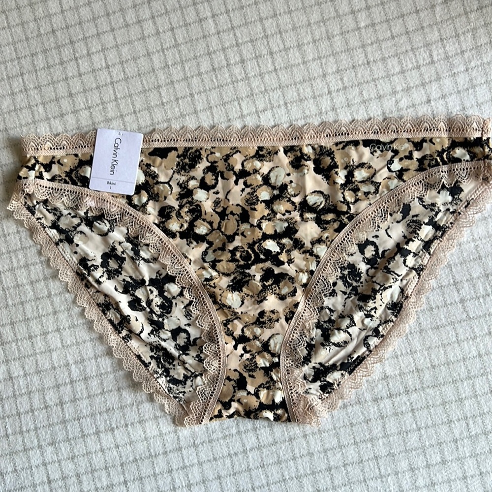 Calvin Klein Bikini Panties size L